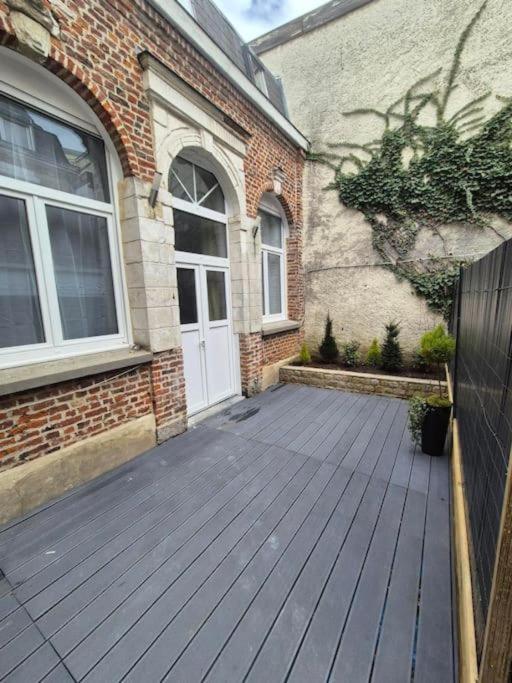Valscosy Parking - Activites Illegales Interdite Valenciennes Dış mekan fotoğraf