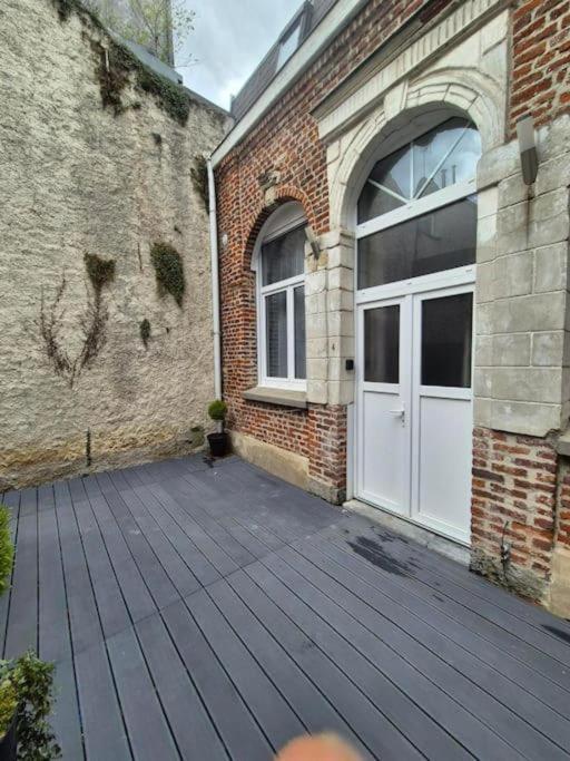 Valscosy Parking - Activites Illegales Interdite Valenciennes Dış mekan fotoğraf